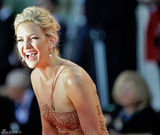 组图：凯特-哈德森性感亮相威尼斯电影节