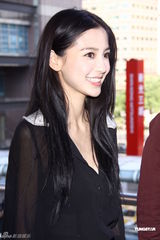 组图：《痞子英雄》票房破亿 Angelababy抢风头