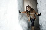 高清组图：韩星李妍熙冬装写真 清纯甜美变冰雪公主