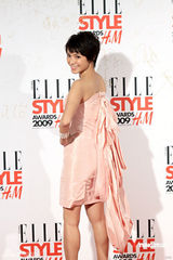 高清图：徐静蕾牵手黄立行 《杜拉拉》未映先拿奖