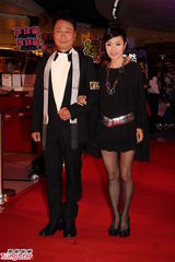 组图：《大太监》仿效电影首映 米雪邵美琪比气场