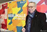 组图：柏林电影节发布会 主席科斯里克现身