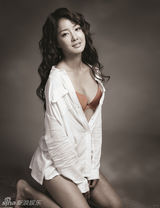 高清组图：28位韩星百张内衣照 美胸美臀美腿大PK