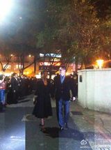 组图：舒淇王家卫现身张震婚礼引骚动