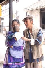 组图：《秀秀的男人》热拍 张博秋瓷炫陷“虐恋”