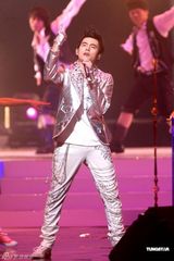 幻灯图集：周杰伦台北演唱会 蔡依林登台贴身热舞