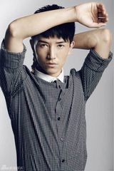 组图：许诺《某月某日》获好评 复古写真为宣传造势