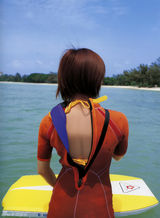 组图：后藤真希夏日海边写真 清凉泳装大秀性感