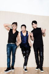 高清组图：2PM成长后回归 独家对话新浪韩娱