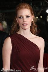 高清图：《大将军寇流岚》首映 巴特勒查斯坦嬉闹