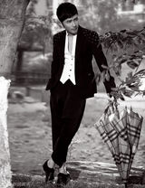 刘恩佑时尚大片出炉 完美身材有型有款