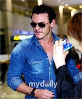 组图：卢克-伊万斯访韩宣传《速度与激情6》