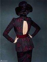 组图：凯特-阿普顿复古装扮名媛登杂志