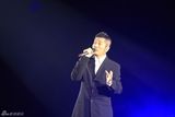 高清组图：滚石唱片三十年演唱会 50次合唱破纪录