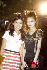 幻灯图：叶熙祺亮相世界杯之夜 共享“知足狂乐”