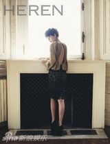 组图：韩星郑惠英巴黎写真 性感身姿尽展妖娆美