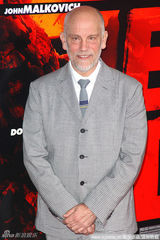 组图：《赤焰战场》特别首映 史泰龙携妻助阵