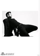 组图：胡兵时尚封面演绎“独行者”硬朗姿态