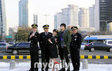 组图：KBS电视台新剧《强力班》海报拍摄现场