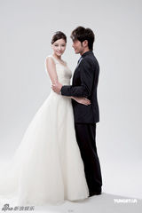 幻灯图集：熊黛林古天乐登婚庆杂志 拍婚纱写真 