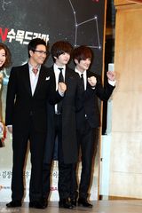 高清组图：众星出席韩剧《一年十二个男人》发布会