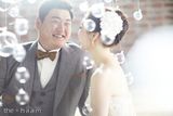 组图：韩谐星金俊铉将大婚 曝婚纱照幸福满溢