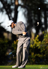 高清图：伍兹丑闻曝光后首次亮相 展招牌笑容