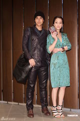 组图：彭于晏谢欣颖代言春装展现迷人色彩与魅力