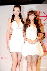 幻灯图集：熊黛林和Angalebaby性感助阵模特选秀