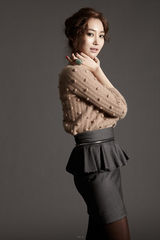 高清图：韩星高俊熙代言写真 尽展成熟干练魅力