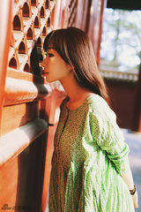 组图：爱新觉罗启星故宫拍皇室大片 风格清新