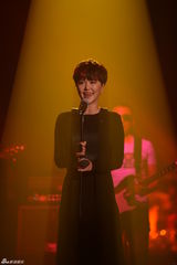 组图：曝谭维维千万豪宅忙装修 疑好事将近