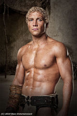 幻灯：2010年重磅新剧《斯巴达克斯》人物宣传照