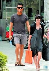 组图：许茹芸首次承认恋情 望媒体给予空间