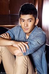 组图：《我爱男闺蜜》刘芮麟温暖家居写真曝光