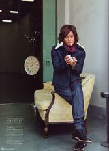 组图：41岁木村拓哉登杂志展熟男魅力不老容颜