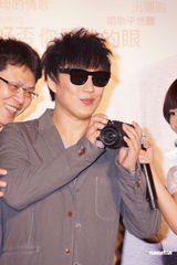 组图：萧煌奇出道10年开唱 预告大秀舞技