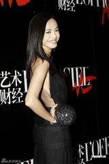 组图：姚晨将扮男装演花木兰 获赞女王范儿十足