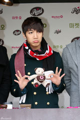 2PM打招呼[1\/14]高清组图:韩国人气偶像组合2