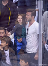 策划：七公主和萌爸贝克汉姆的亲密瞬间