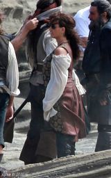 幻灯图集：《加勒比海盗4》热拍 德普携手克鲁兹