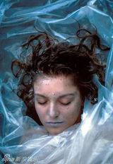 组图：盘点重口味大尺度美剧 荤段子乱伦无下限