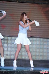 组图：日偶像女团来台 又唱又跳秀美腿