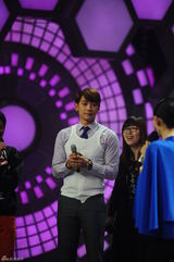 组图：Rain男神归来 上大本营自称最满意翘臀