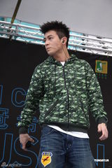 高清组图：陈冠希发新碟 不求销量只望被倾听心声