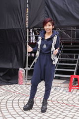 组图：林晓培呼吁曹格勿被酒精控制 明年将发片