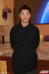 组图：陈茵媺宣传新剧挂念宝宝 暂休养年底复出