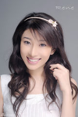 高清图：“小林志玲”陈丽媛夏日写真 笑容清新