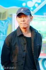 李连杰携《海洋天堂》大连宣传 放映现场感动多