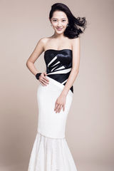 独家：聂远被曝再婚后现身 娇妻已在医院待产